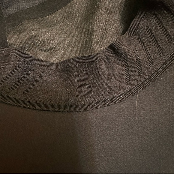 ON Running Lightweight Cap Special Edition - Picture 4 of 4